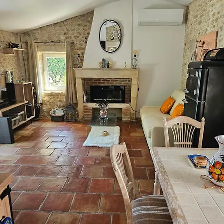 De Charme, Terrasse, Climatisation, 15 Minutes De Rochefort Casa vacanze